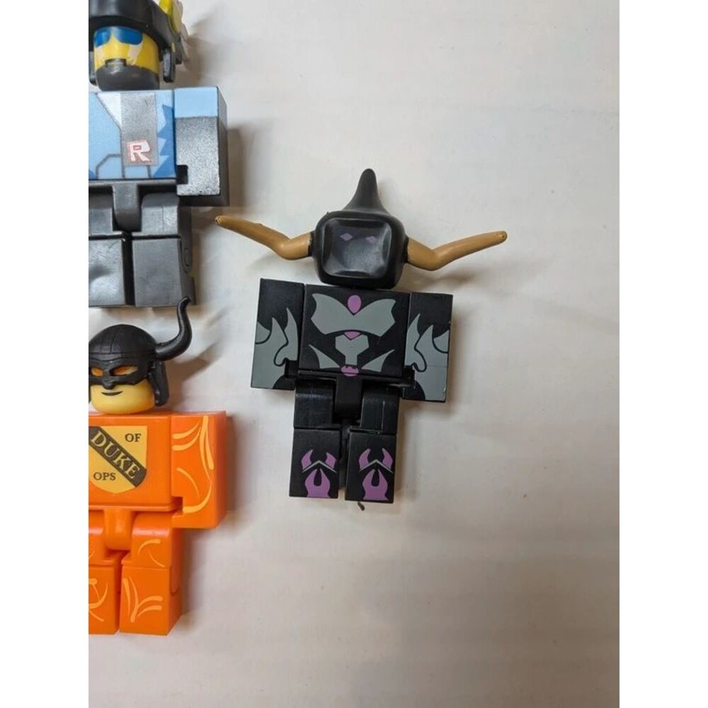 Roblox Figure Lot 9 - Picture 4 of 5